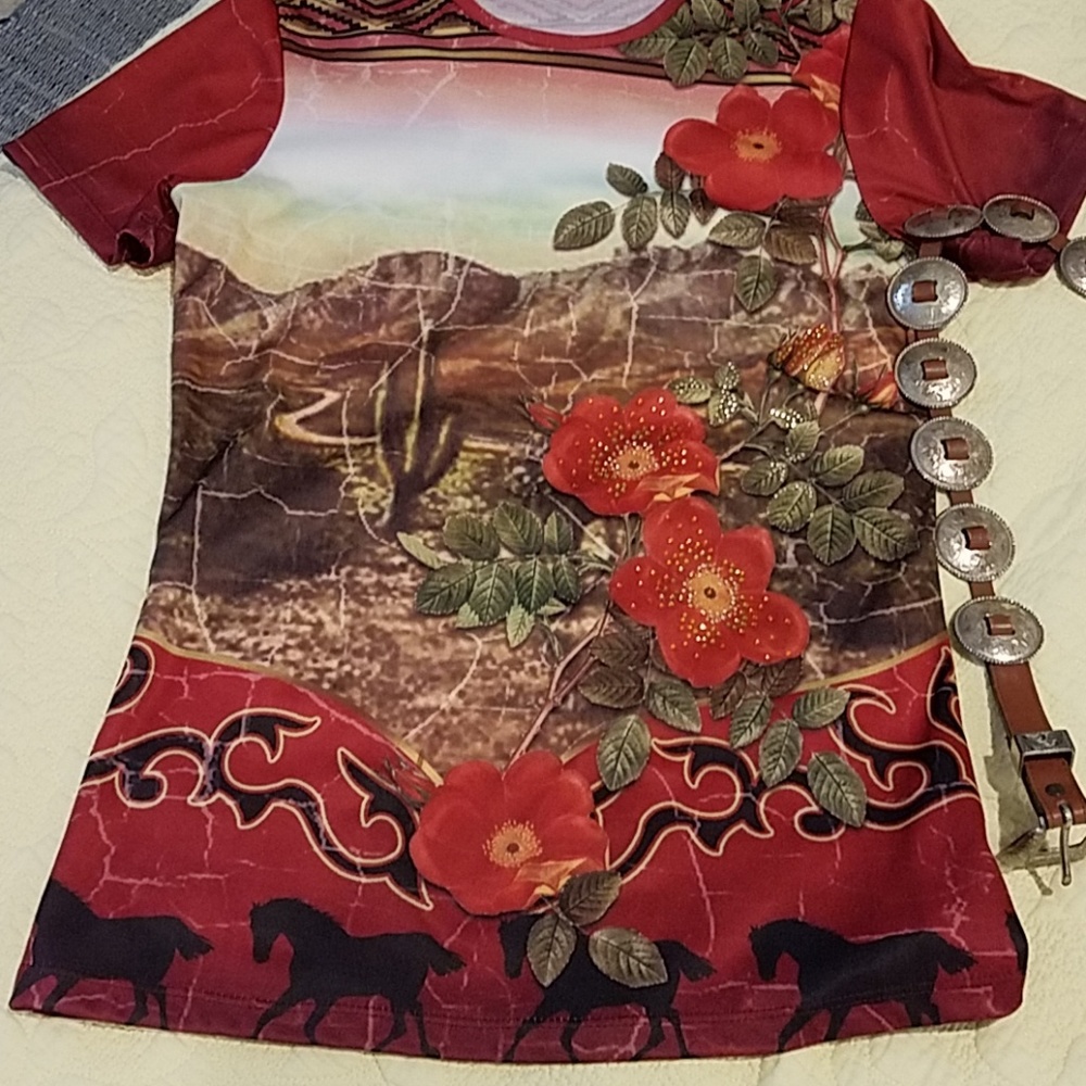 Desert scene  tee top